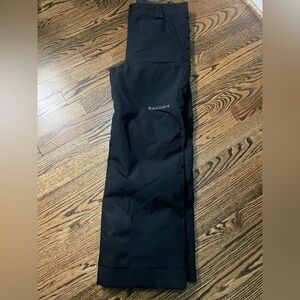 Spyder Olympia youth Black ski Pants size 14

Barely work - perfect condition